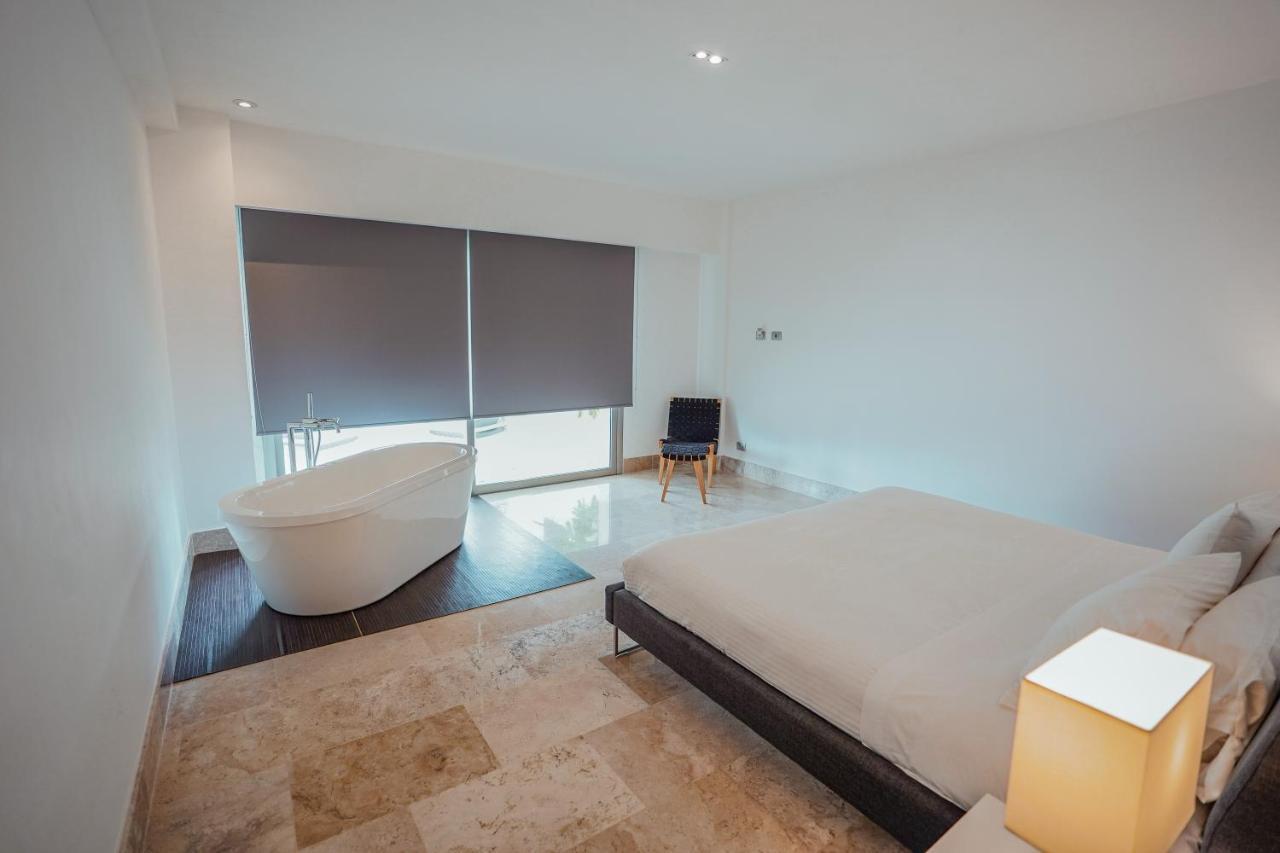 La Amada Condo With Marina View แคนคูน ภายนอก รูปภาพ